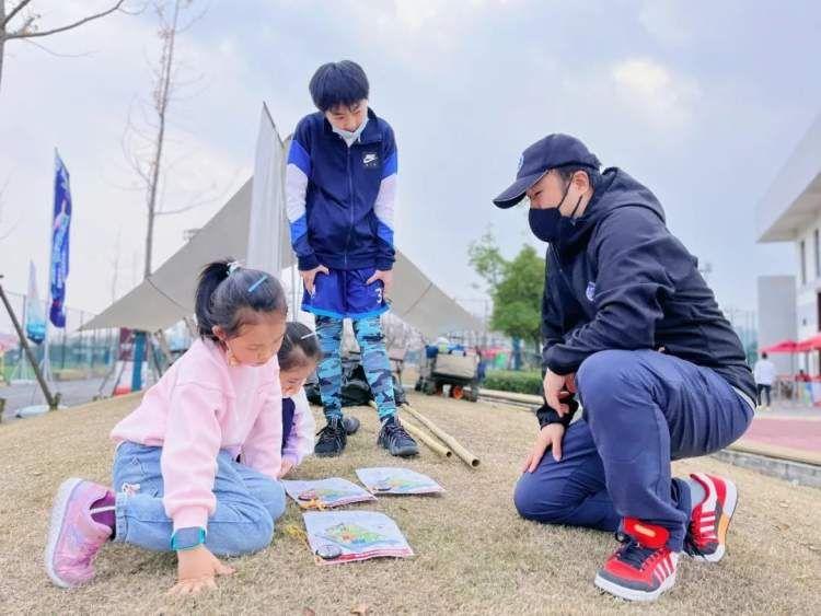 户外疯，释放内心的探险家